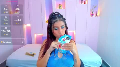 violetsmith online show from 01.15.25