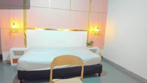 violetsmith online show from 02.02.25