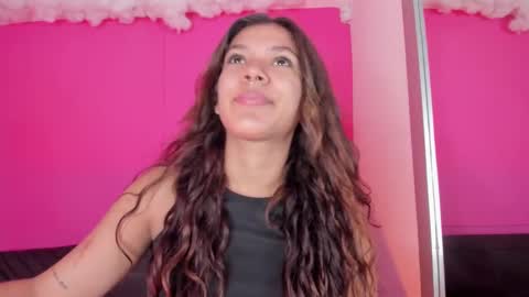 violett_24_ online show from 03.11.25