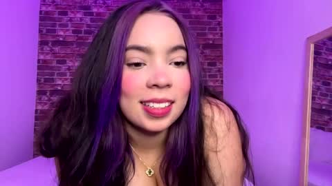 Snapshot of violett_moonx chatting on 06.05.26 violett_moonx online show from 06.05.26
