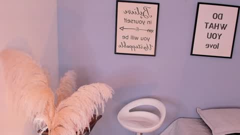 violetta_bold online show from 01.26.25