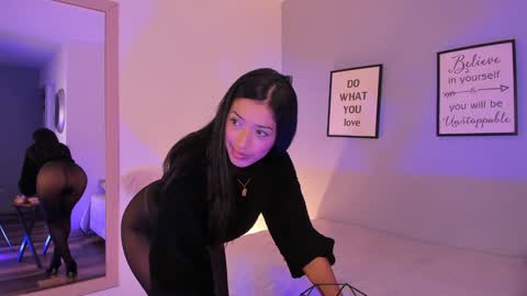 violetta_bold online show from 02.05.25