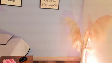 violetta_bold online show from 02.25.25