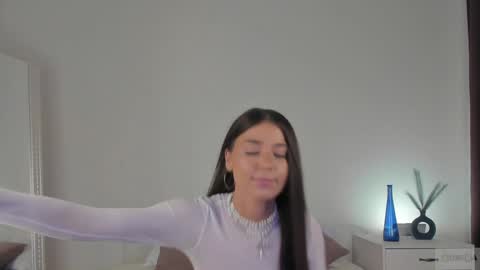 Snapshot of violetta_finch chatting on 02.06.25 violetta_finch online show from 02.06.25