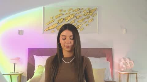 Snapshot of violetta_finch chatting on 09.27.25 violetta_finch online show from 09.27.25