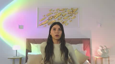 Snapshot of violetta_finch chatting on 10.08.25 violetta_finch online show from 10.08.25
