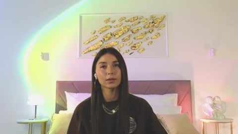 Snapshot of violetta_finch chatting on 10.12.25 violetta_finch online show from 10.12.25