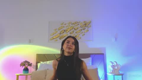 Snapshot of violetta_finch chatting on 05.16.26 violetta_finch online show from 05.16.26