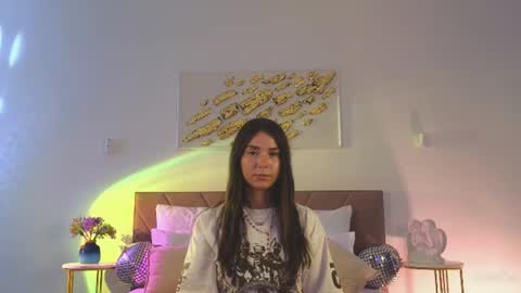 violetta_finch online show from 07.12.26