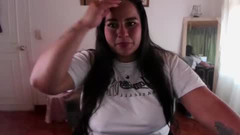 Snapshot of violetta_swan27 chatting on 06.16.26 Violetta Swan online show from 06.16.26