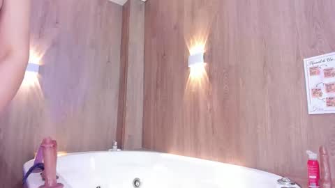 Violetta  online show from 02.15.26