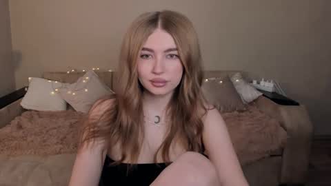 ViolettaOtis online show from 02.04.25