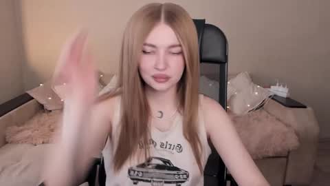 ViolettaOtis online show from 02.07.25