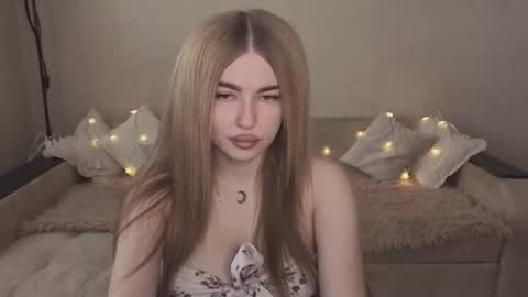 ViolettaOtis online show from 10.02.25