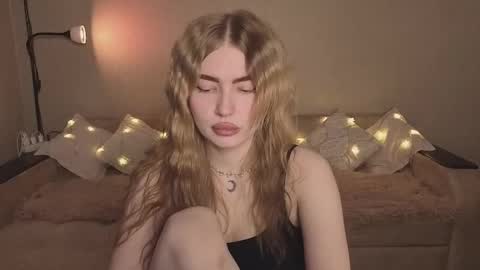 ViolettaOtis online show from 03.05.26