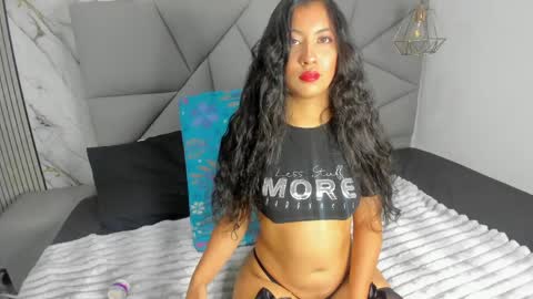 violettaruizz online show from 04.29.26