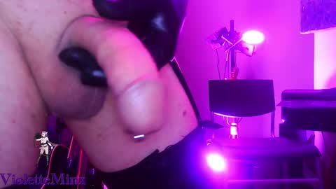 Violette online show from 01.05.25