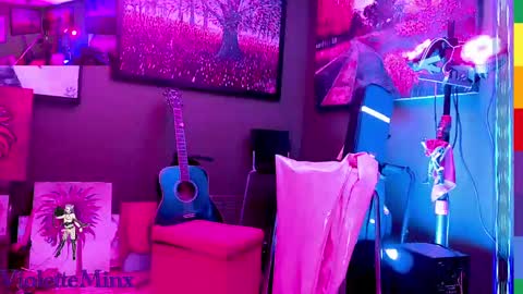 Violette online show from 11.14.25
