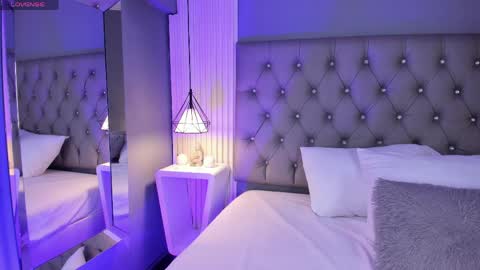 VioletthaRous online show from 04.02.26