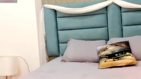 violet rossy online show from 04.18.26