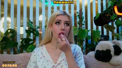 Violetta online show from 04.14.26