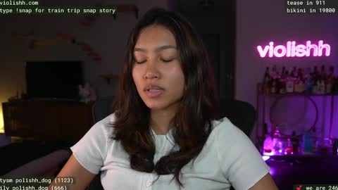 Snapshot of violishh chatting on 03.01.25 follow me on twitter violishh and ig violishh online show from 03.01.25