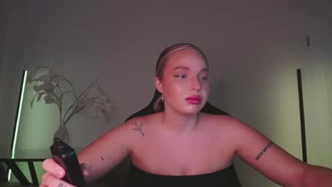 Violla online show from 09.23.25