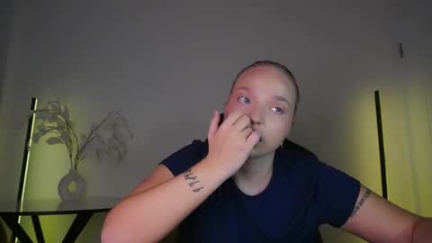 Violla online show from 09.26.25