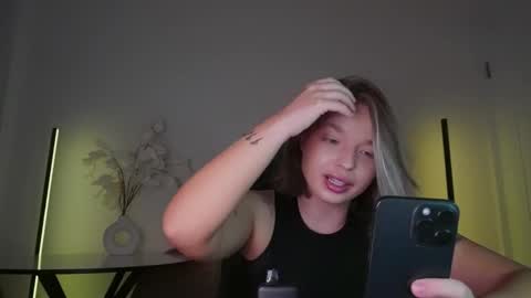 Violla online show from 10.06.25