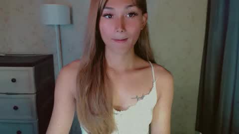 Snapshot of virgenpearl chatting on 06.06.26 Pearl online show from 06.06.26