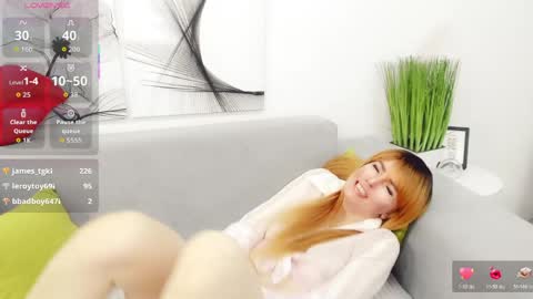 Snapshot of vita_flowen chatting on 06.05.26 Vita online show from 06.05.26