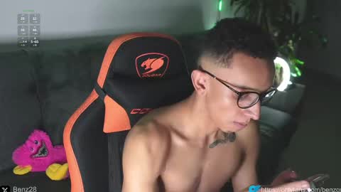 VITO BENZ online show from 02.14.25