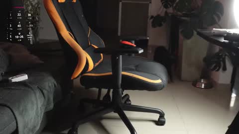 VITO BENZ online show from 03.29.26