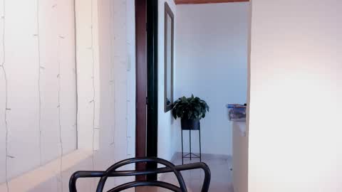 Vito Ferrer online show from 11.25.25