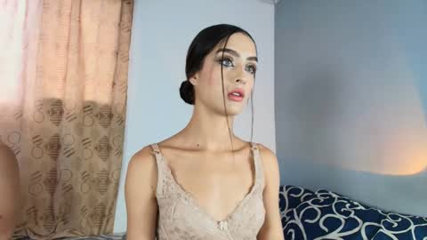 vitoriia_ online show from 06.05.26