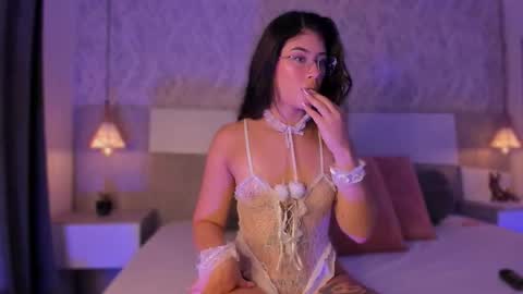 Vttoria online show from 03.23.26