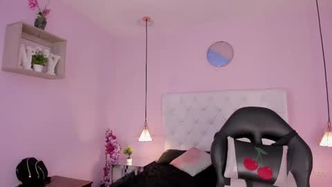 Vivi online show from 03.24.26