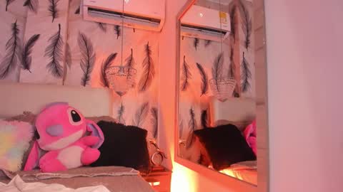 Viviana  online show from 09.24.25