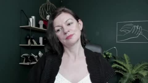 Vivian online show from 05.15.26