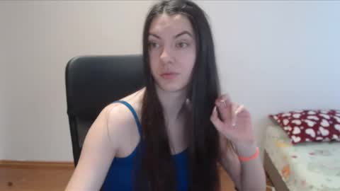 Vivian Gray online show from 01.01.25