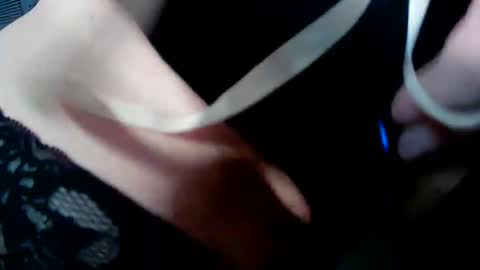 Vivians Roses online show from 03.07.26