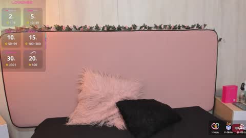 Vivian online show from 09.23.25