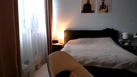 VI       online show from 01.17.26