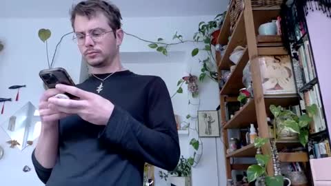 Viv online show from 02.19.25