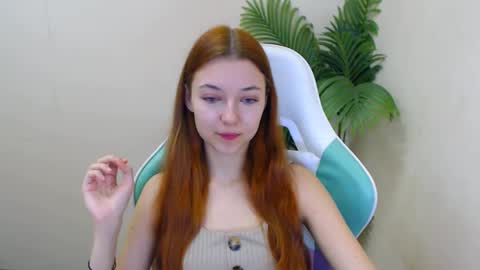 Vivien online show from 01.15.25