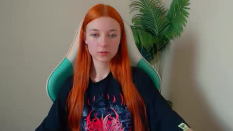 Vivien online show from 04.20.26