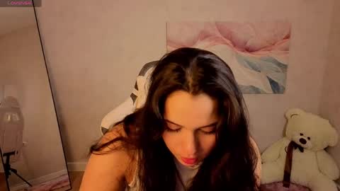 vivien_ross online show from 05.05.26