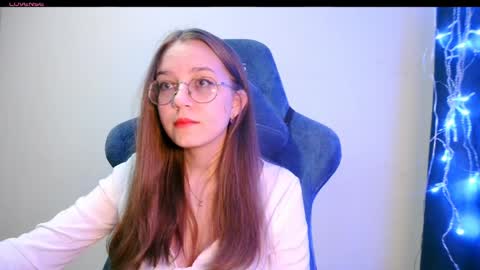 Snapshot of vivivivikkie chatting on 04.05.26 vivivivikkie online show from 04.05.26