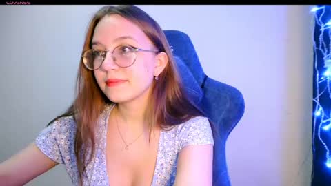 Snapshot of vivivivikkie chatting on 05.05.26 vivivivikkie online show from 05.05.26
