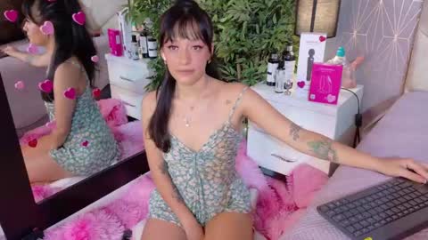 Vixen  online show from 05.12.26